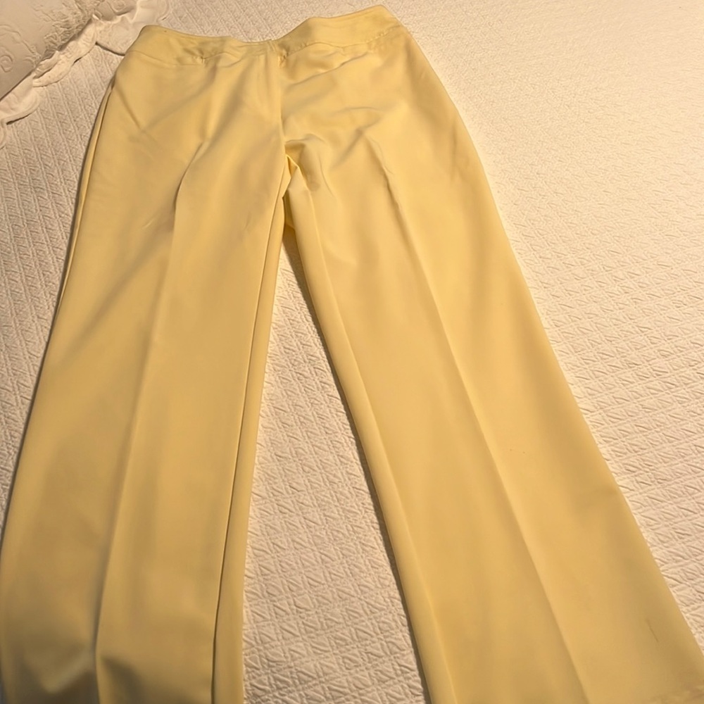 George Stretch Soft Yellow Pants size 10 average